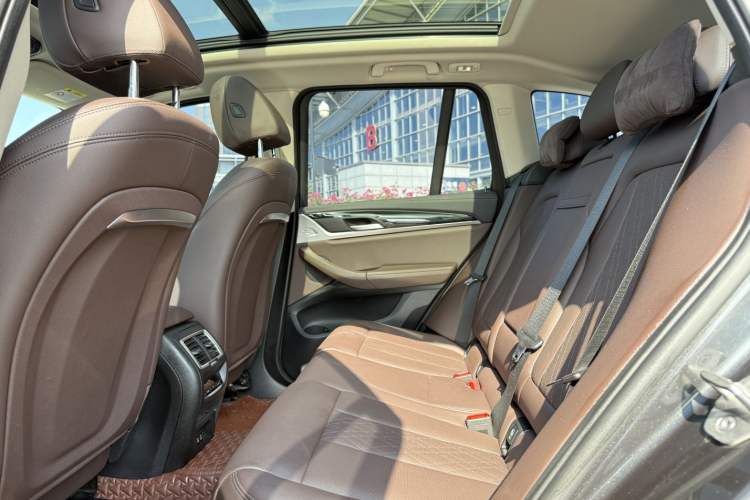 Used BMW iX3 2022 Leading Model Interior 3