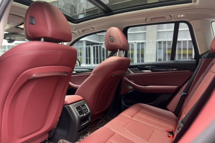 Used BMW iX3 2022 Leading Model Interior 3