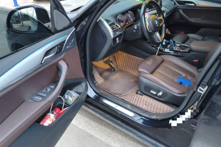 Used BMW iX3 2022 Leading Type Interior 3