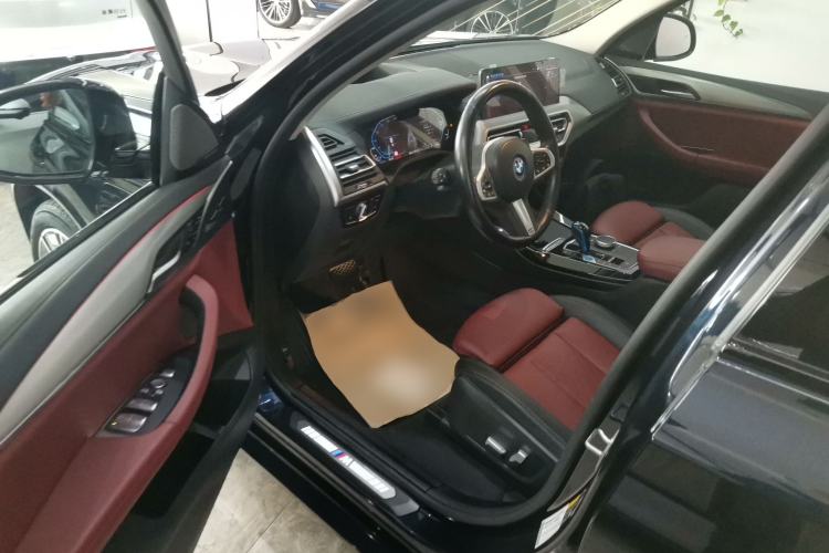 Used BMW iX3 2022 Leading Type Interior 3