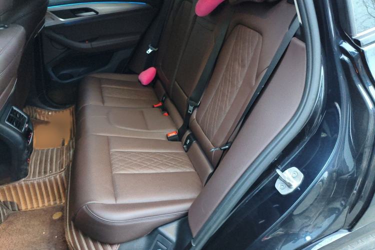 Used BMW iX3 2022 Leading Type Interior 4