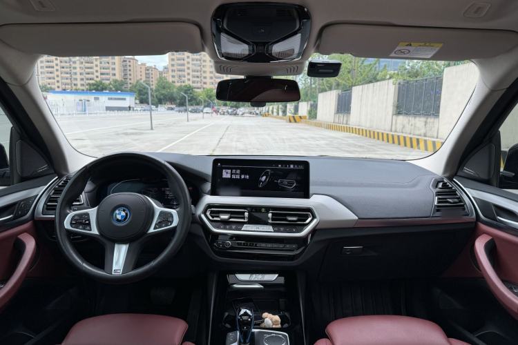 Used BMW iX3 2022 Leading Type Interior 7