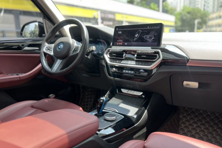 Used BMW iX3 2022 Leading Model Interior 7