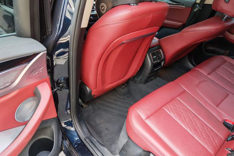Used BMW iX3 2022 Leading Model Interior 7