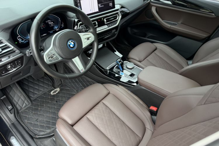 Used BMW iX3 2022 Updated Leading Version Interior 8
