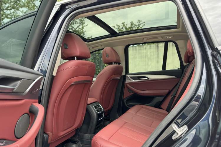 Used BMW iX3 2022 Leading Type Interior 9