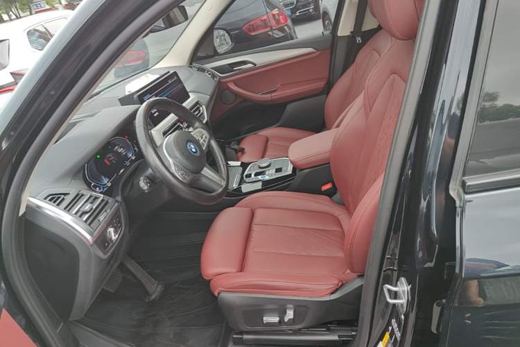 Used BMW iX3 2022 Updated Leading Type Left Front Seat
