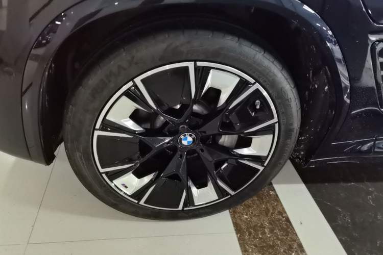 Used BMW iX3 2022 Leading Type Left Front Wheel Hub