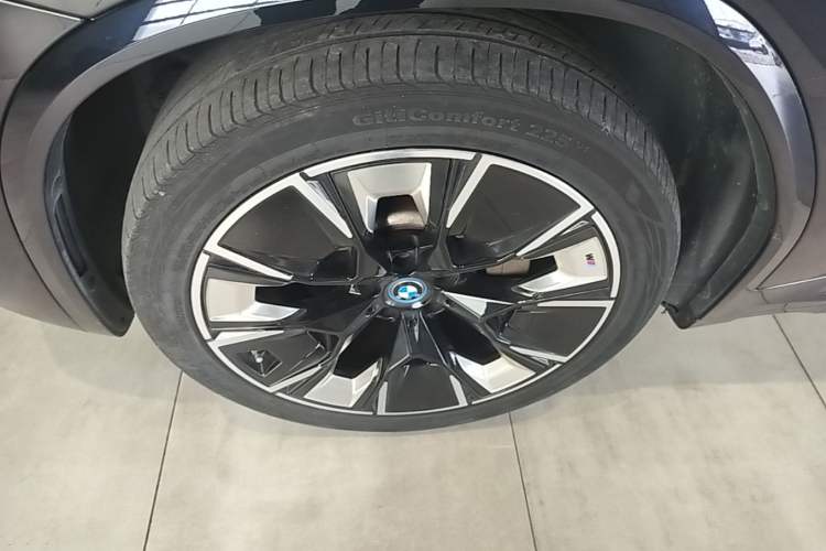 Used BMW iX3 2022 Leading Type Left Front Wheel Hub
