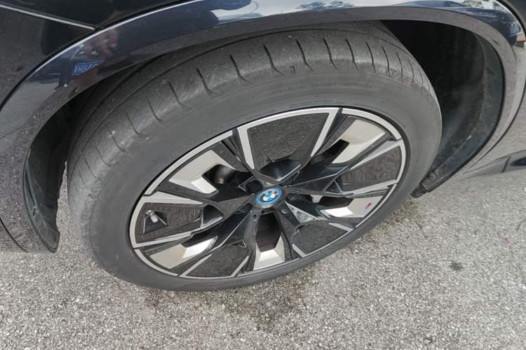 Used BMW iX3 2022 Updated Leading Type Left Front Wheel Hub