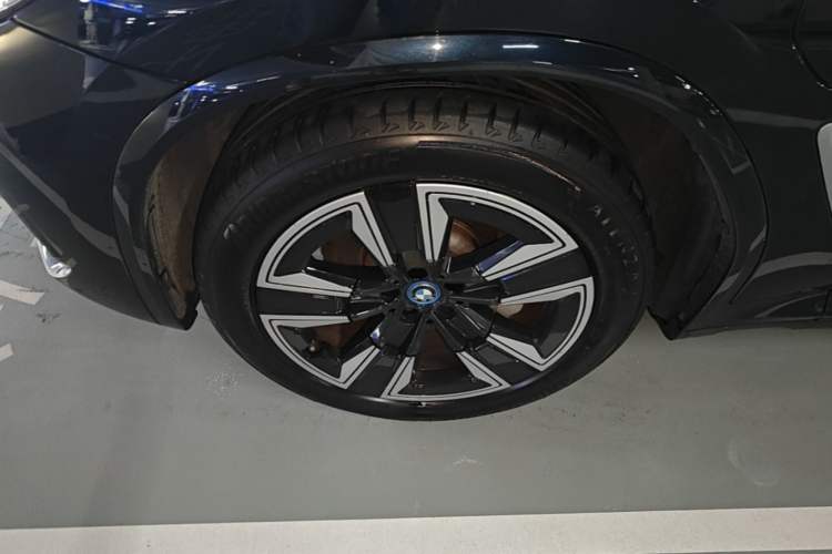 Used BMW iX3 2022 Updated Leading Version Left Front Wheel Hub