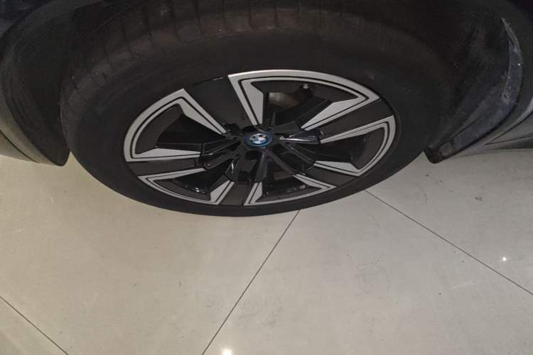 Used BMW iX3 2022 Leading Model Left Front Wheel Hub