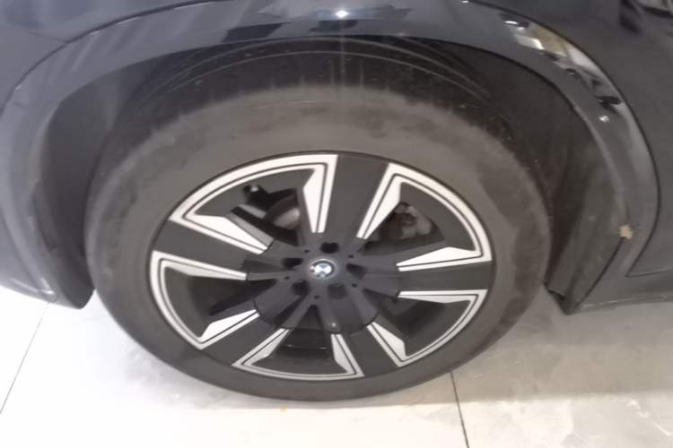 Used BMW iX3 2022 Updated Leading Version Left Front Wheel Hub