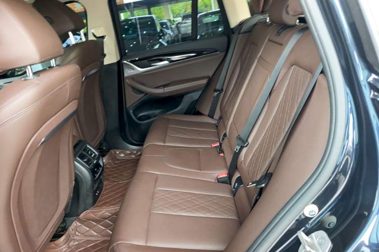 Used BMW iX3 2022 Updated Leading Version Left Rear Seat