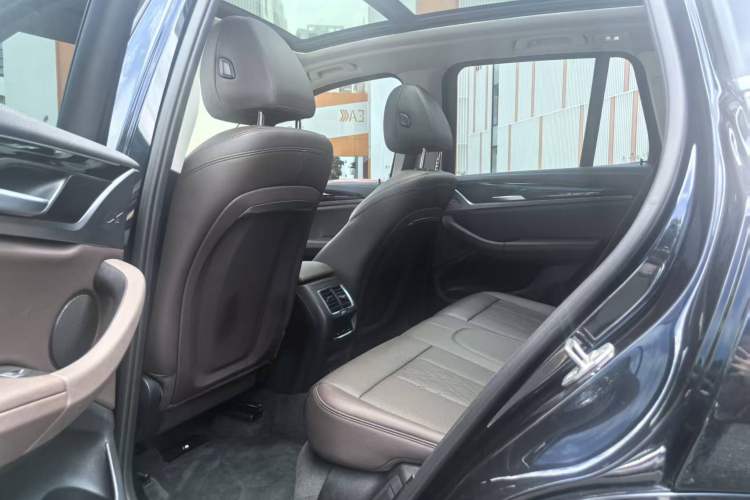 Used BMW iX3 2022 Updated Leading Version Left Rear Seat
