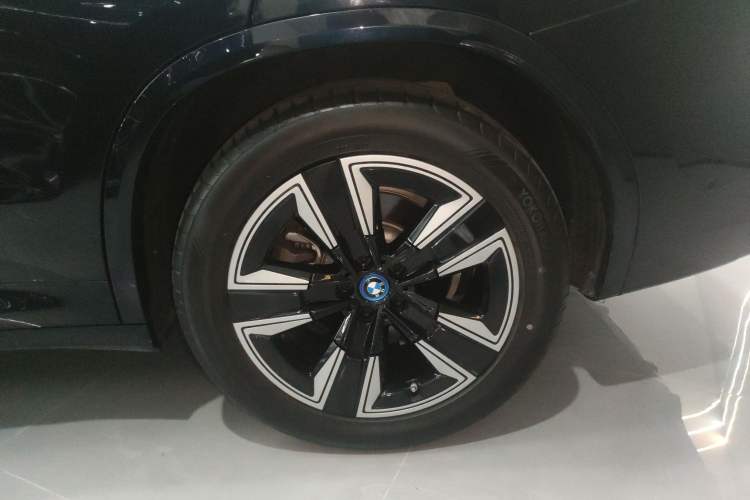 Used BMW iX3 2022 Leading Model Left Rear Wheel Hub