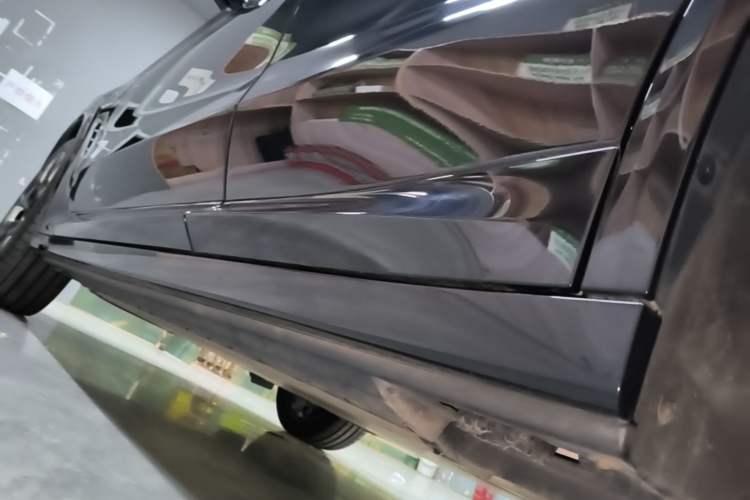 Used BMW iX3 2022 Leading Type Left Side Sill