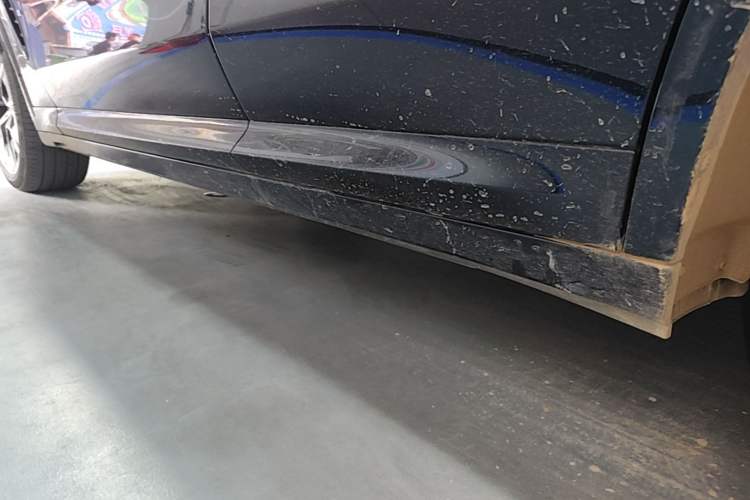 Used BMW iX3 2022 Updated Leading Type Left Side Sill