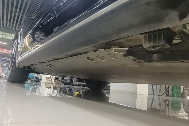 Used BMW iX3 2022 Updated Leading Version Left Side Sill