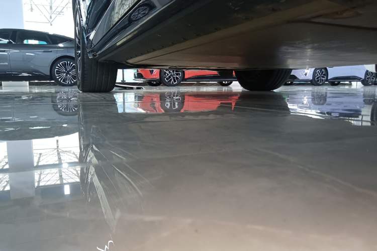 Used BMW iX3 2022 Updated Leading Version Left Side Sill