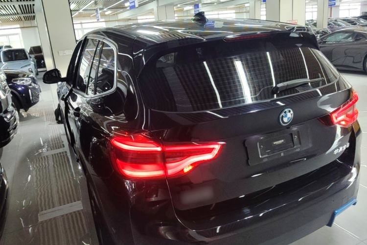 Used BMW iX3 2022 Leading Model Rear Left 45 Deg