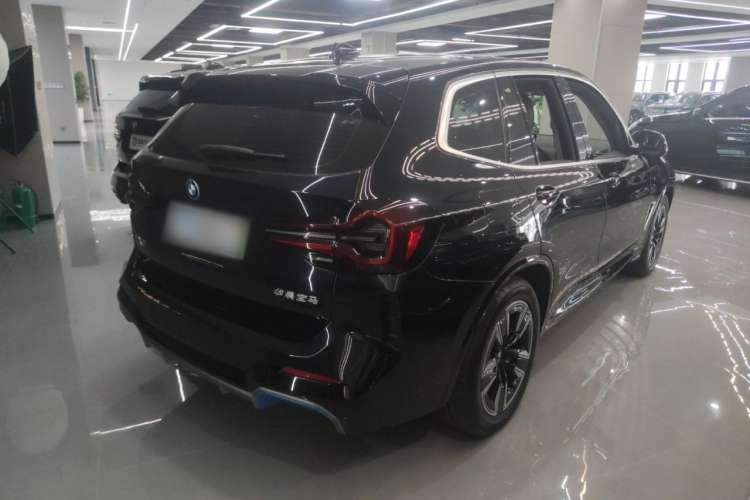 Used BMW iX3 2022 Leading Model Rear Right 45 Deg