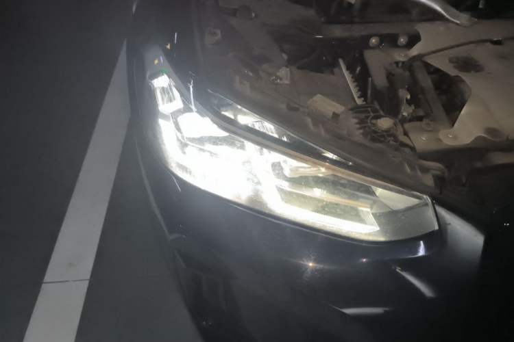 Used BMW iX3 2022 Updated Leading Version Right Front Headlight