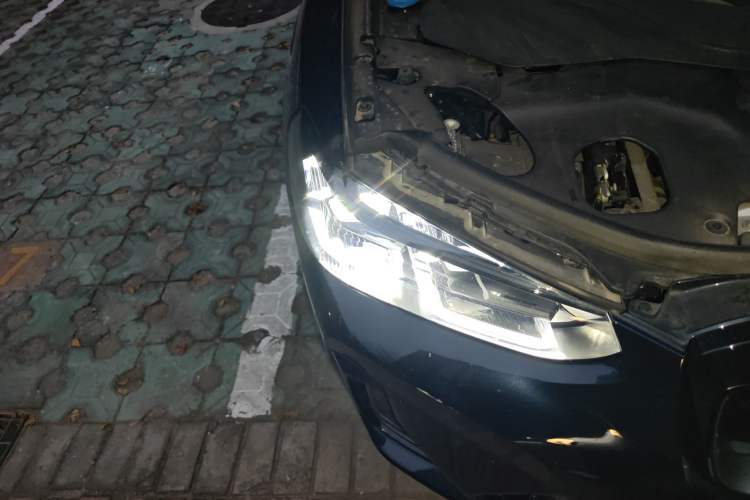 Used BMW iX3 2022 Leading Type Right Front Headlight