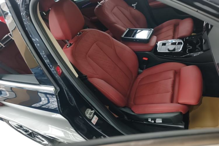 Used BMW iX3 2022 Updated Leading Version Right Front Seat