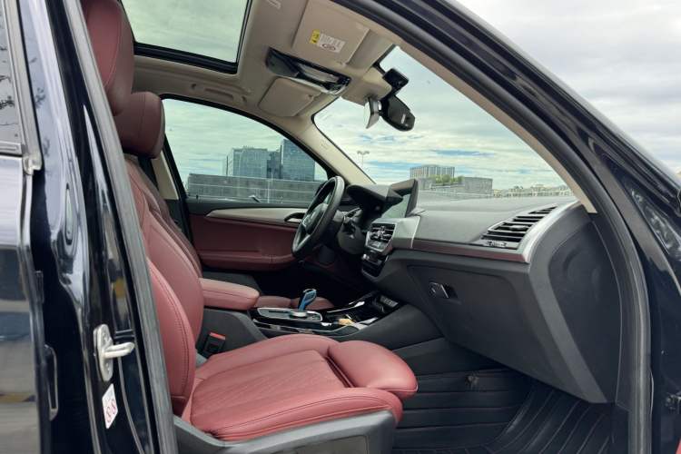 Used BMW iX3 2022 Leading Type Right Front Seat