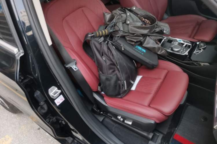 Used BMW iX3 2022 Updated Leading Version Right Front Seat