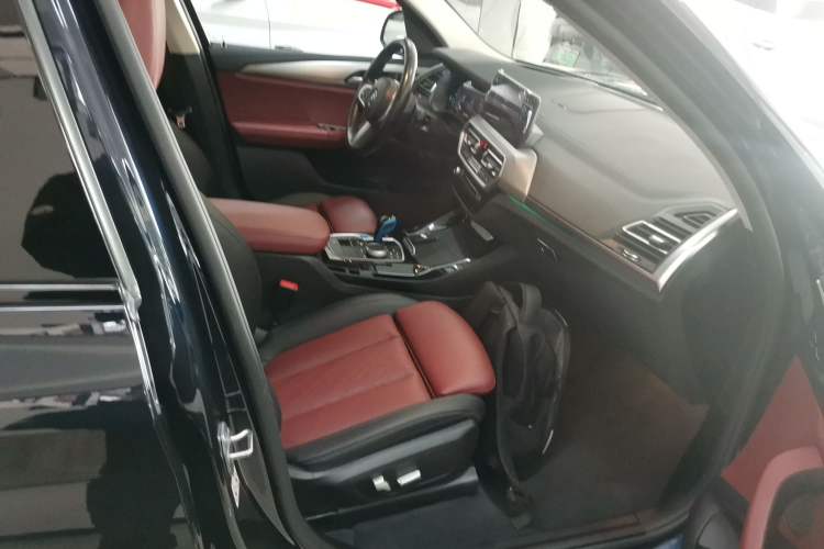 Used BMW iX3 2022 Leading Type Right Front Seat