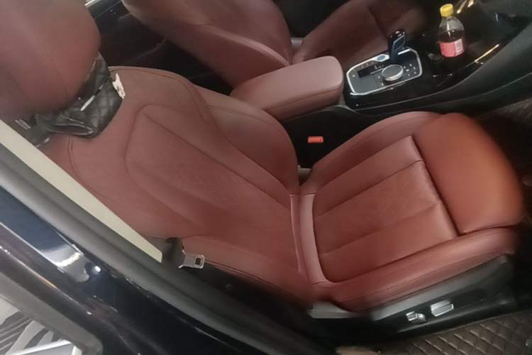 Used BMW iX3 2022 Updated Leading Version Right Front Seat