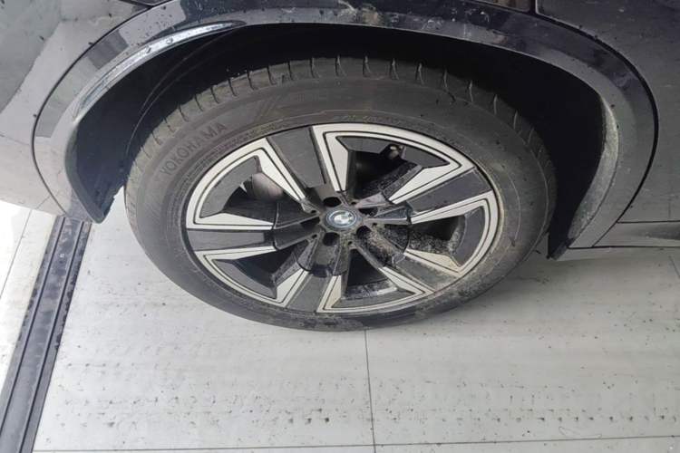 Used BMW iX3 2022 Leading Model Right Rear Wheel Hub