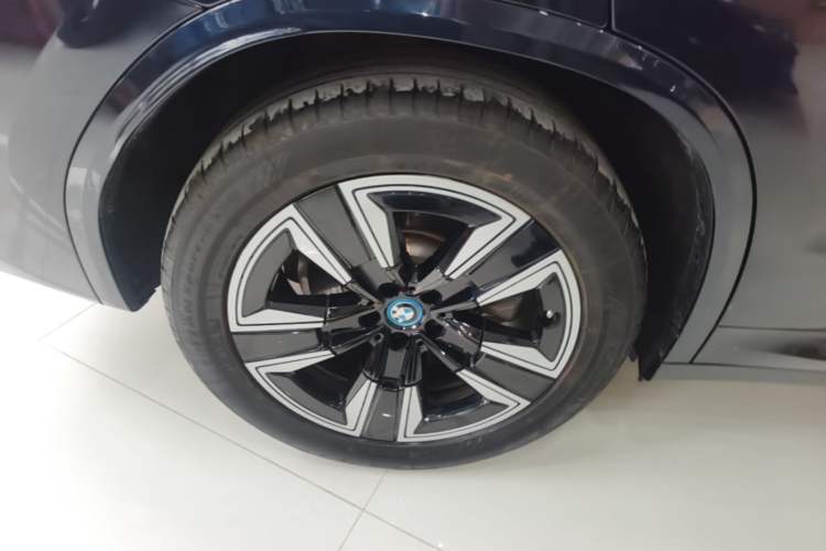 Used BMW iX3 2022 Updated Leading Version Right Rear Wheel Hub