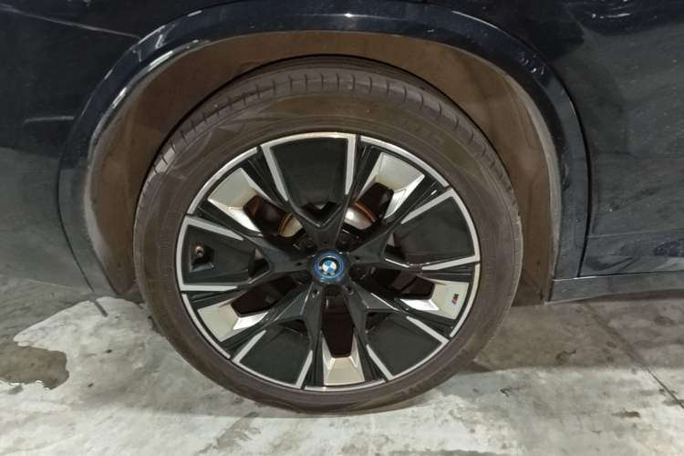 Used BMW iX3 2022 Leading Type Right Rear Wheel Hub