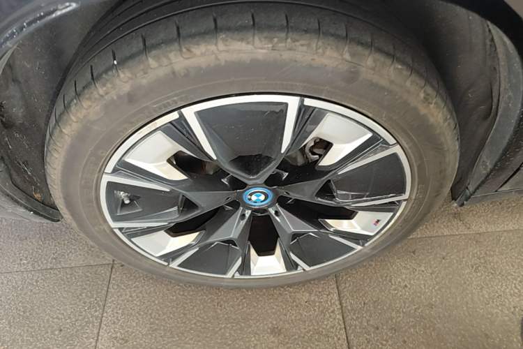 Used BMW iX3 2022 Leading Type Right Rear Wheel Hub