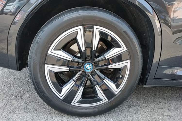 Used BMW iX3 2022 Updated Leading Version Right Rear Wheel Hub