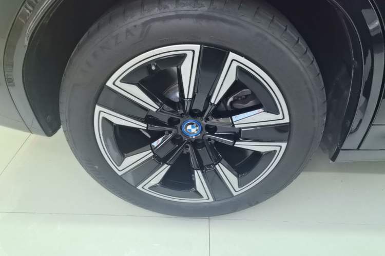 Used BMW iX3 2022 Updated Leading Version Right Rear Wheel Hub