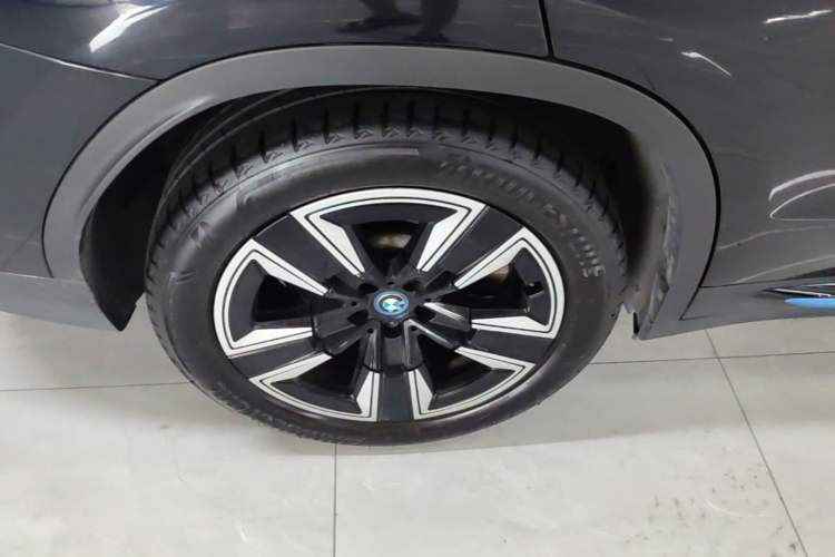 Used BMW iX3 2022 Leading Model Right Rear Wheel Hub