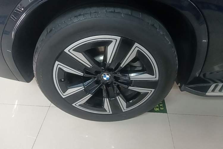 Used BMW iX3 2022 Updated Leading Version Right Rear Wheel Hub
