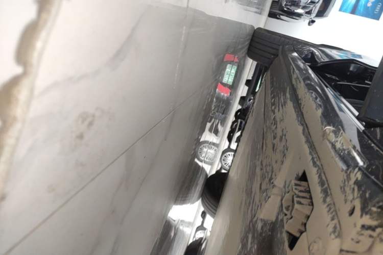 Used BMW iX3 2022 Updated Leading Version Right Side Sill