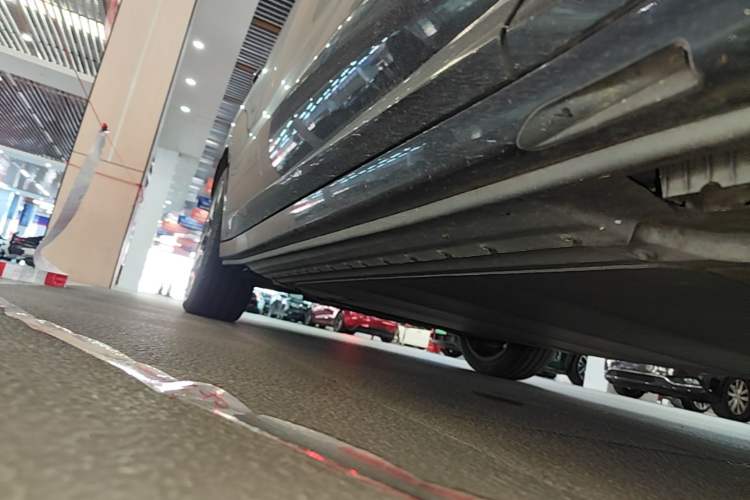 Used BMW iX3 2022 Leading Type Right Side Sill