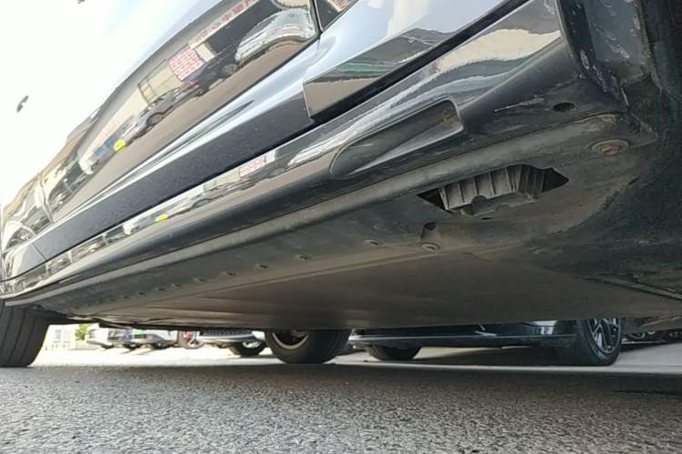Used BMW iX3 2022 Updated Leading Version Right Side Sill