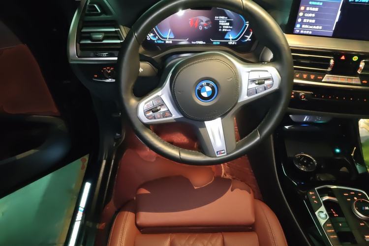 Used BMW iX3 2022 Updated Leading Type Steering Wheel