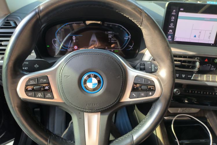 Used BMW iX3 2022 Leading Type Steering Wheel