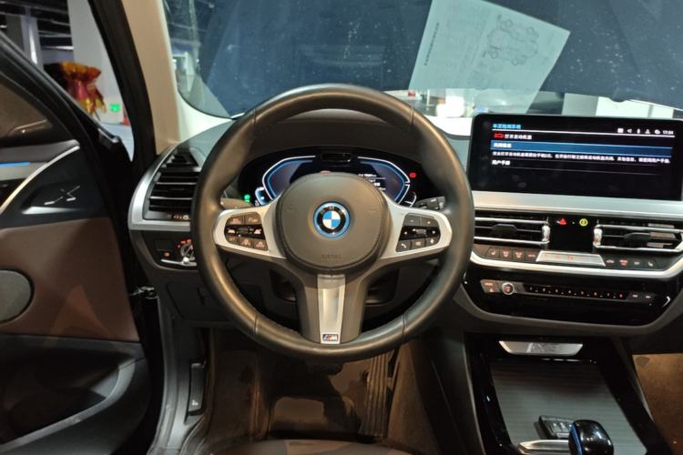 Used BMW iX3 2022 Leading Type Steering Wheel