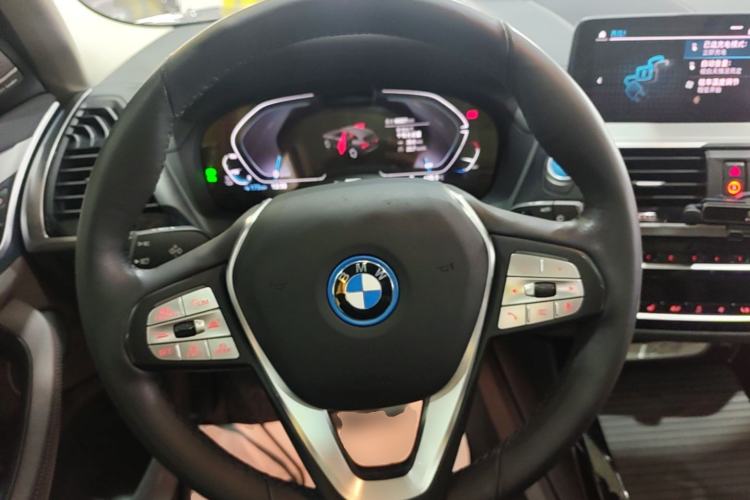 Used BMW iX3 2022 Leading Type Steering Wheel
