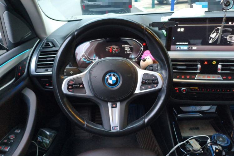 Used BMW iX3 2022 Leading Type Steering Wheel