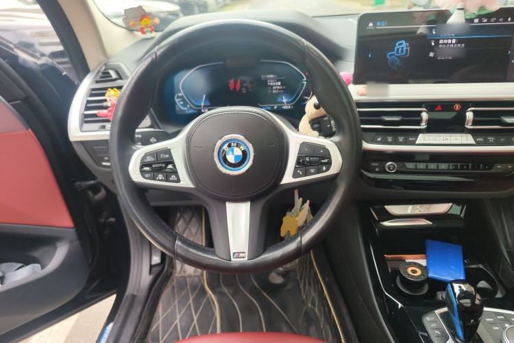 Used BMW iX3 2022 Leading Type Steering Wheel